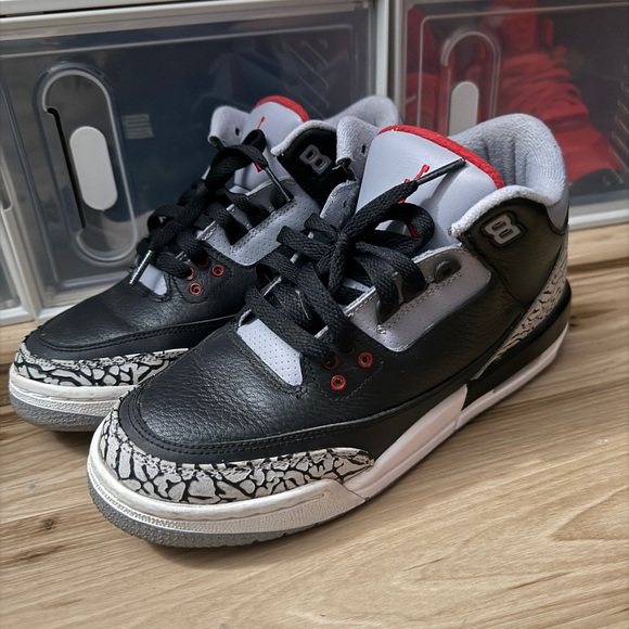 Air Jordan Retro Cement III - Picture 1 of 1